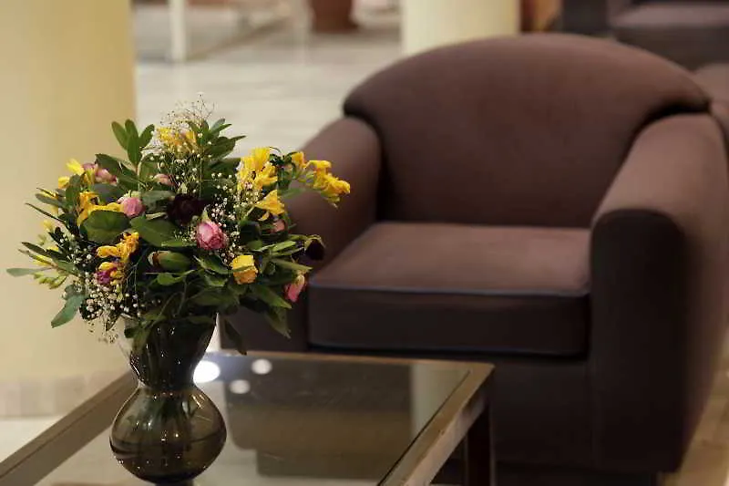 Pella Hotel Salonic